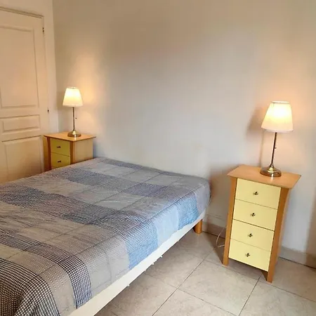 Apartment Near The Old Port - Saint-raphael *